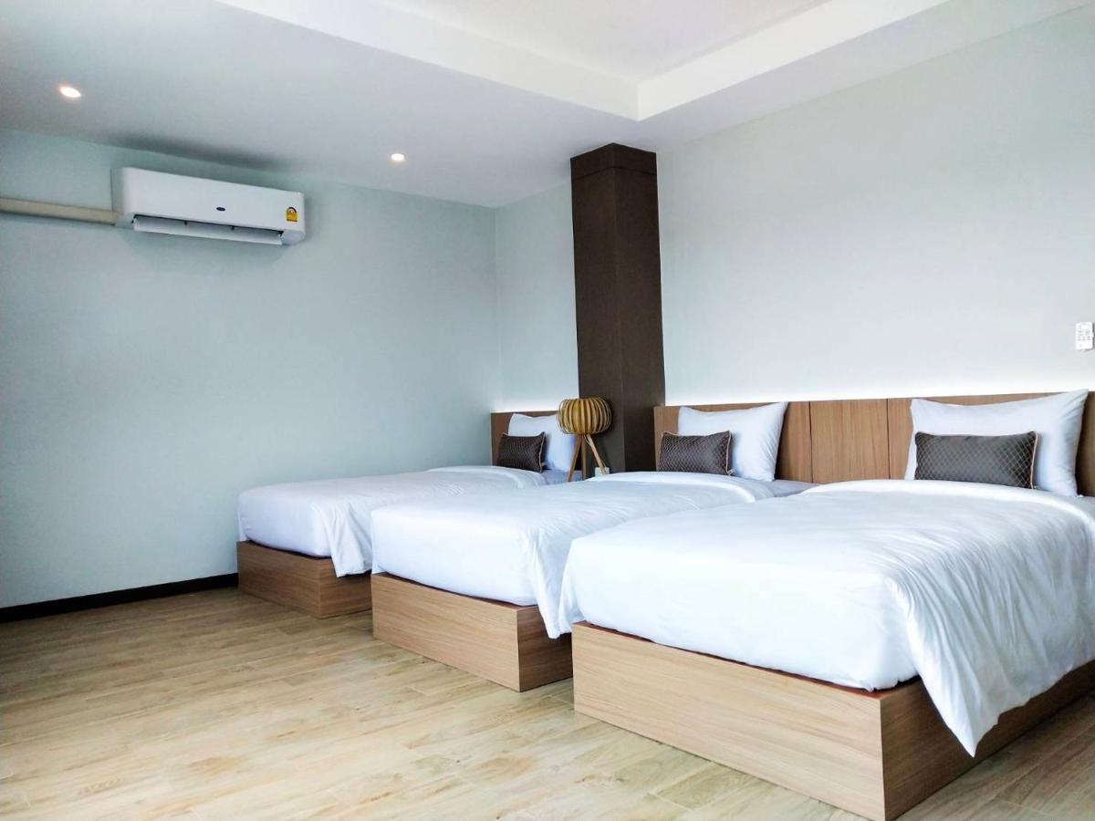 โคโค่ โฮเทล Koco Hotel 呵叻 外观 照片