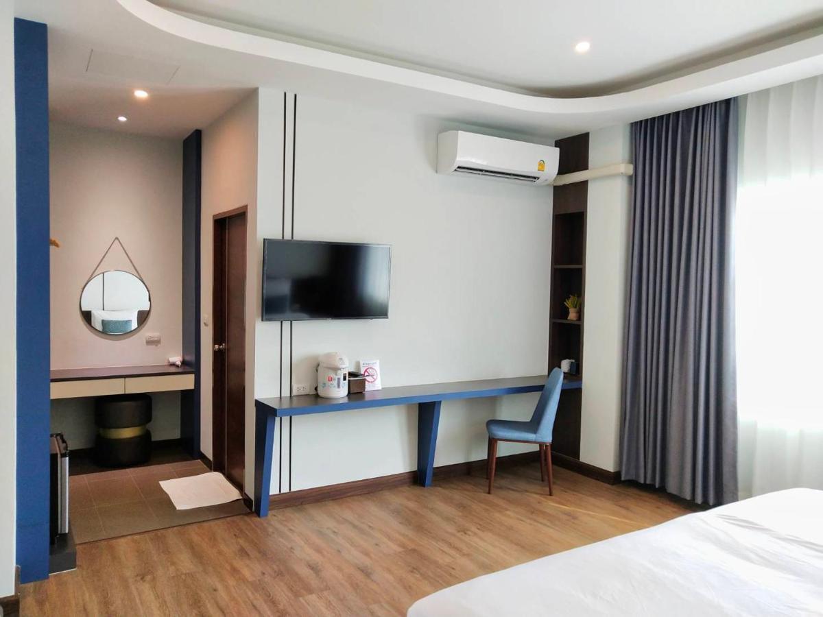 โคโค่ โฮเทล Koco Hotel 呵叻 外观 照片